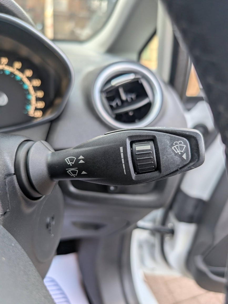 Used Ford Fiesta 2014 for sale - 78176065: Photo 27