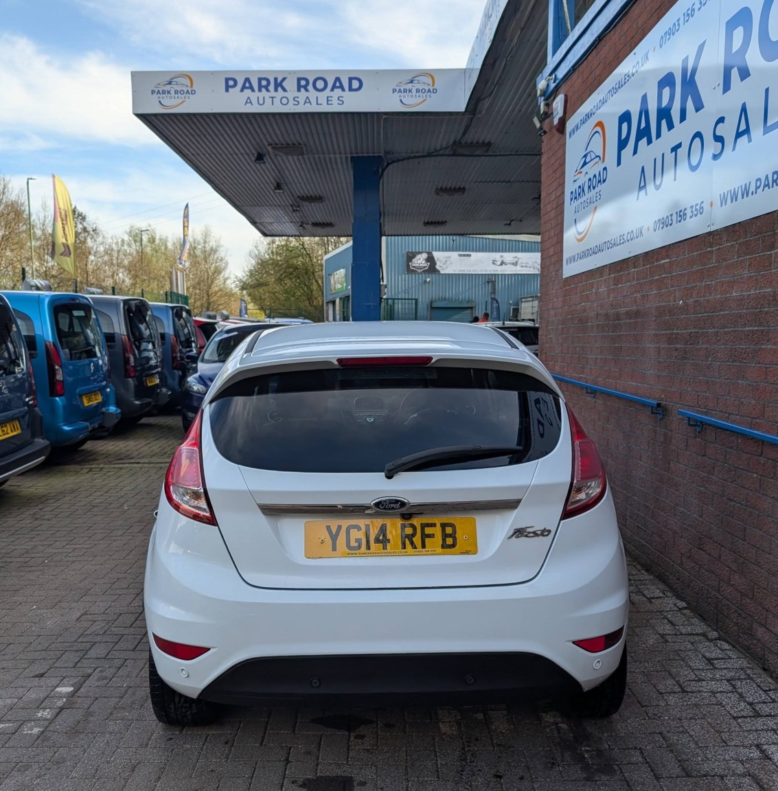 Used Ford Fiesta 2014 for sale - 78176065: Photo 8