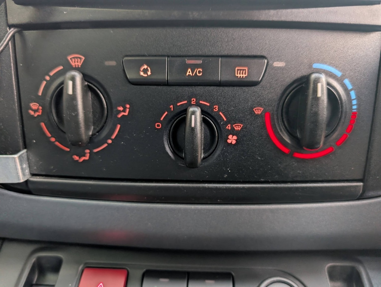 Used Peugeot Partner Tepee 2014 for sale - 77201328: Photo 23