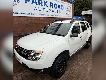 Used Dacia Duster 2018 for sale - 79697309: Photo