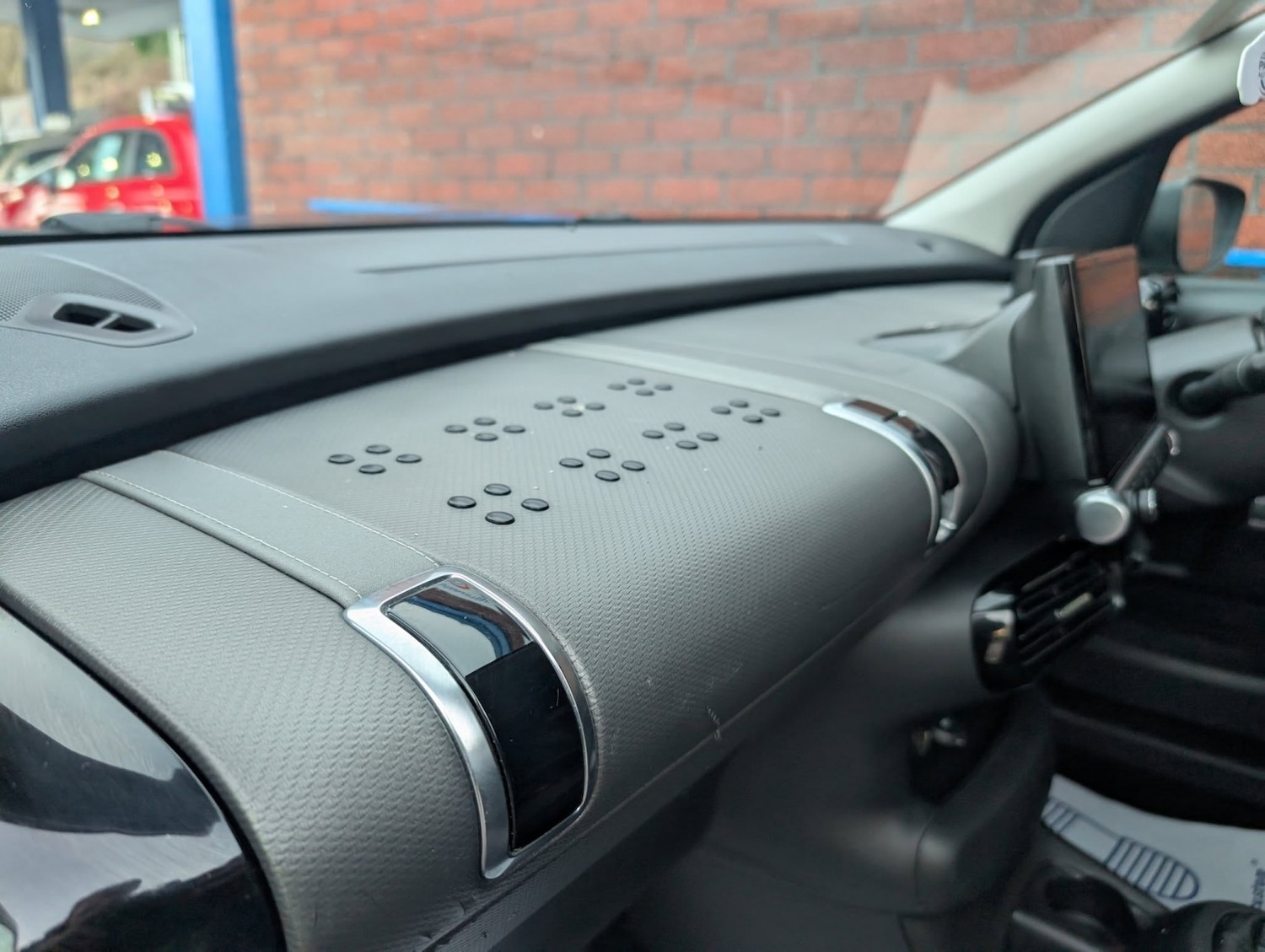 Used Citroen C4 Cactus 2017 for sale - 76785055: Photo 41