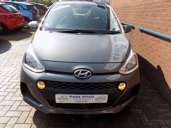 Used Hyundai i10 2017 for sale - 74543460: Photo 6