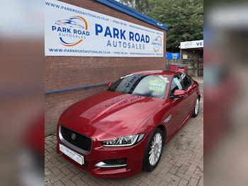 Used Jaguar XE 2015 for sale - 79739765: Photo