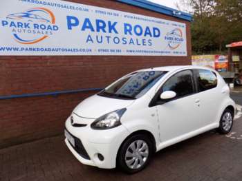 2013 - 1.0 VVT-i Ice 5dr