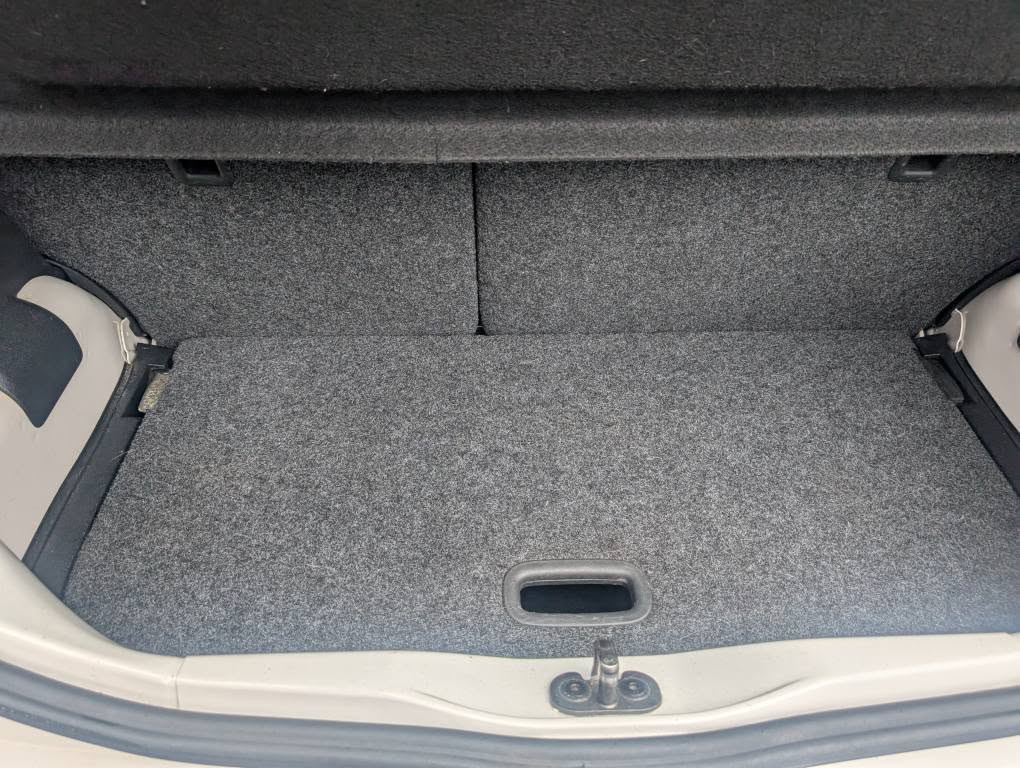 Used Volkswagen up! 2013 for sale - 76785089: Photo 20