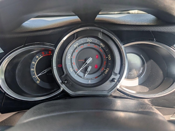 Used Citroen DS3 2015 for sale - 75463192: Photo 26