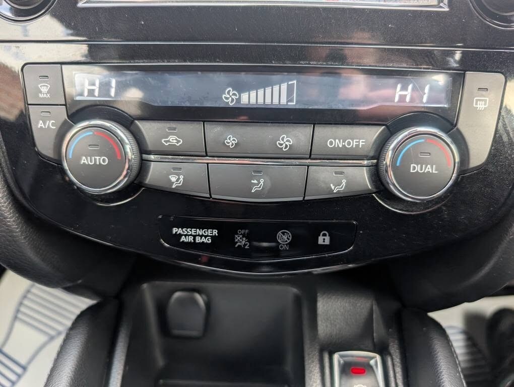 Used Nissan Qashqai 2015 for sale - 76785083: Photo 38