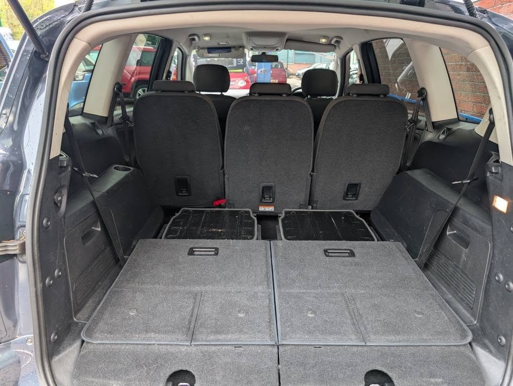 Used Ford S-Max 2014 for sale - 77027872: Photo 19