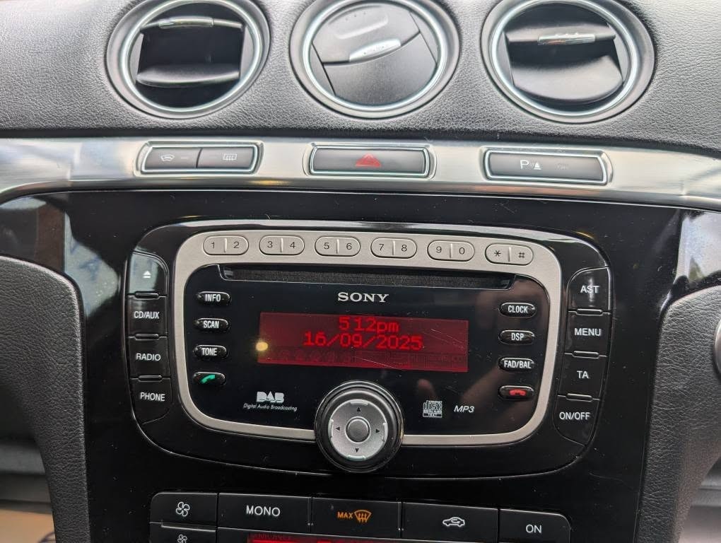 Used Ford S-Max 2014 for sale - 77027872: Photo 26