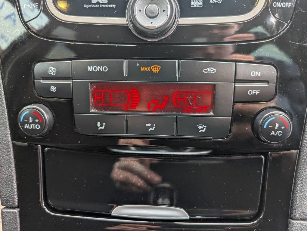 Used Ford S-Max 2014 for sale - 77027872: Photo 28