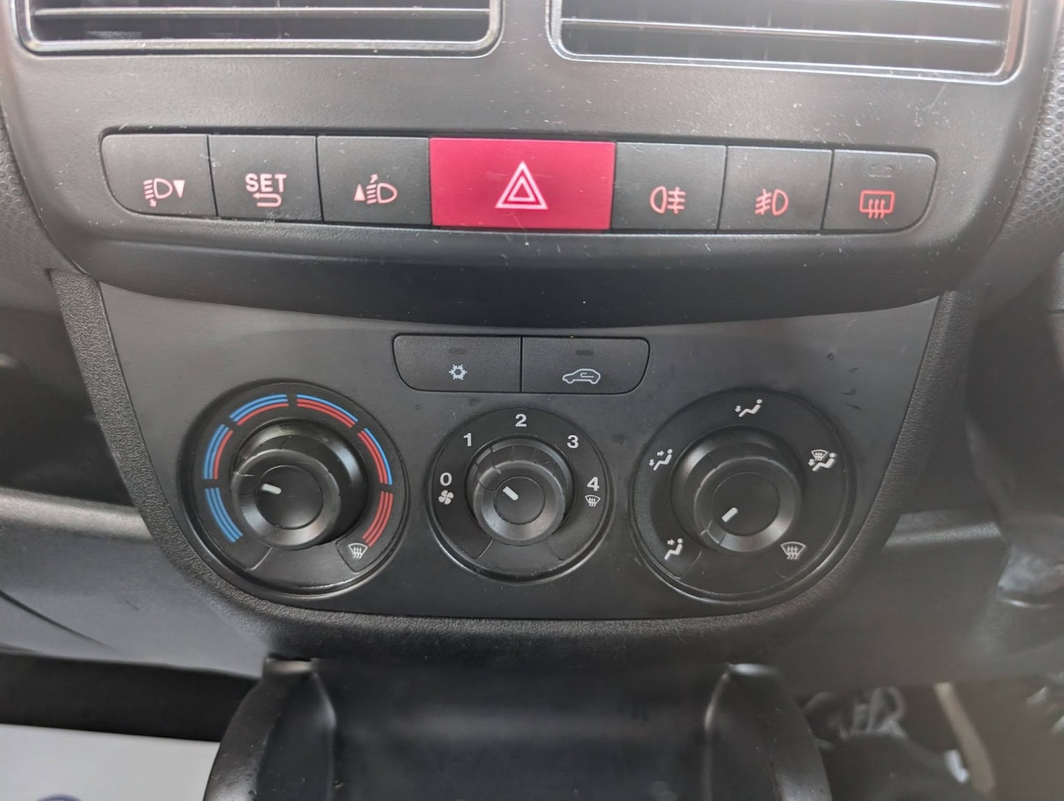 Used Fiat Doblo 2015 for sale - 77008102: Photo 33