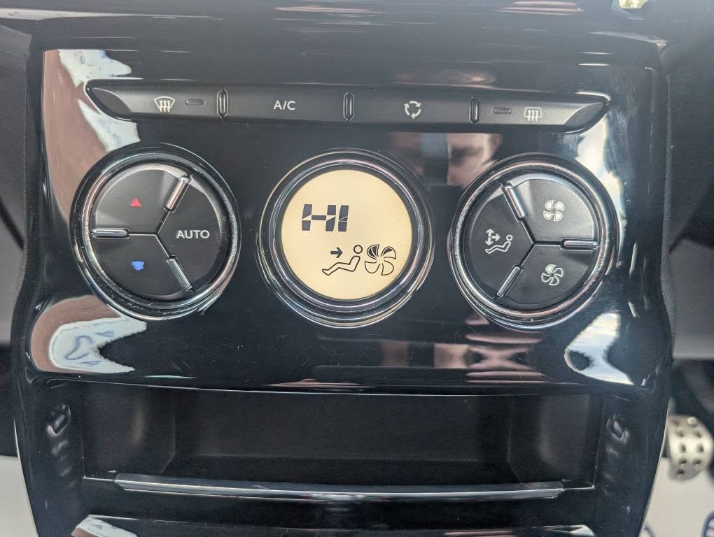 Used DS Automobiles DS 3 2016 for sale - 76186608: Photo 30
