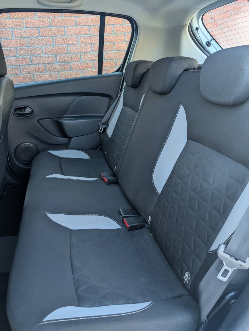 Used Dacia Sandero Stepway 2014 for sale - 77107658: Photo 14