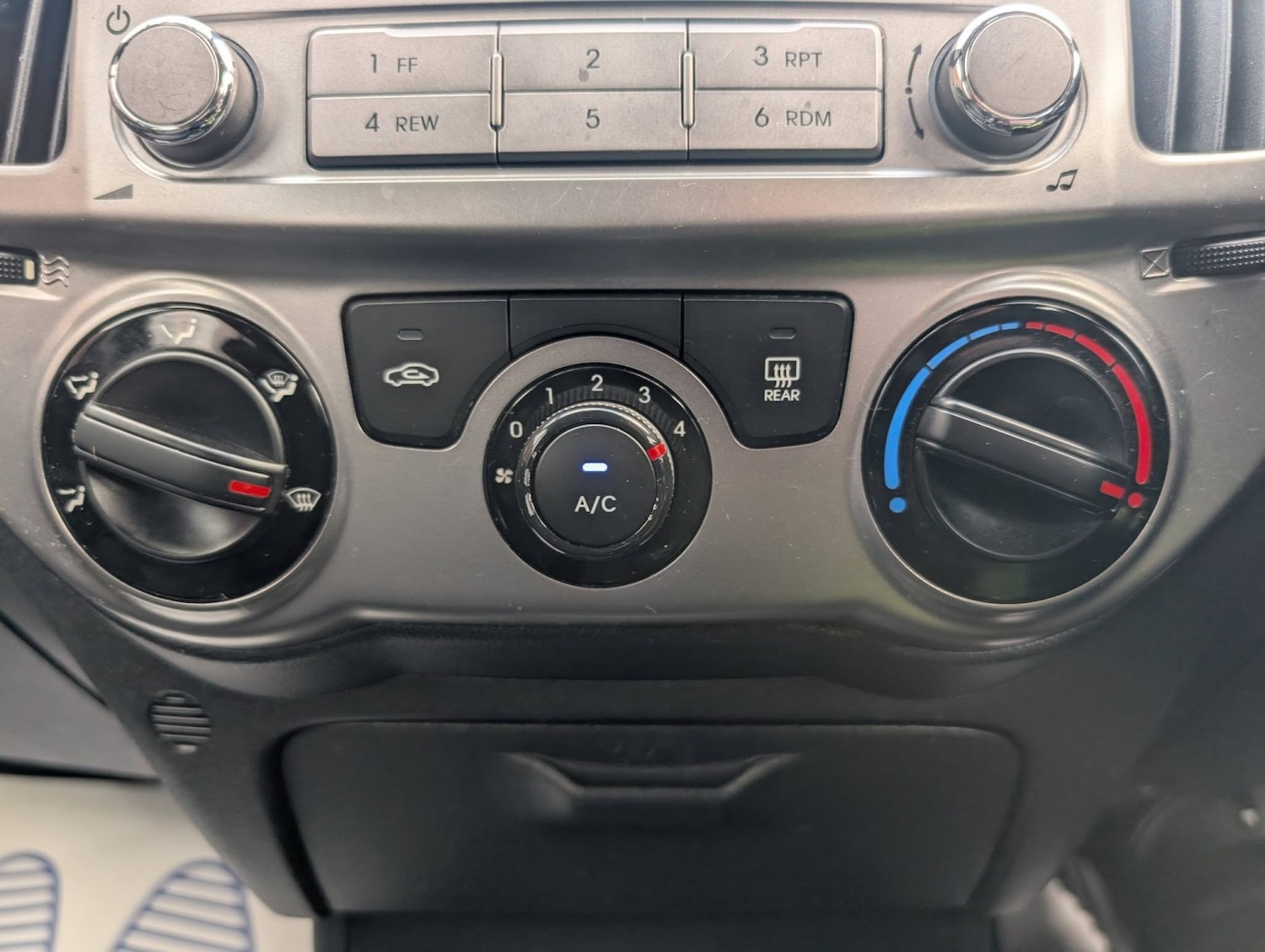 Used Hyundai i20 2012 for sale - 77303660: Photo 22