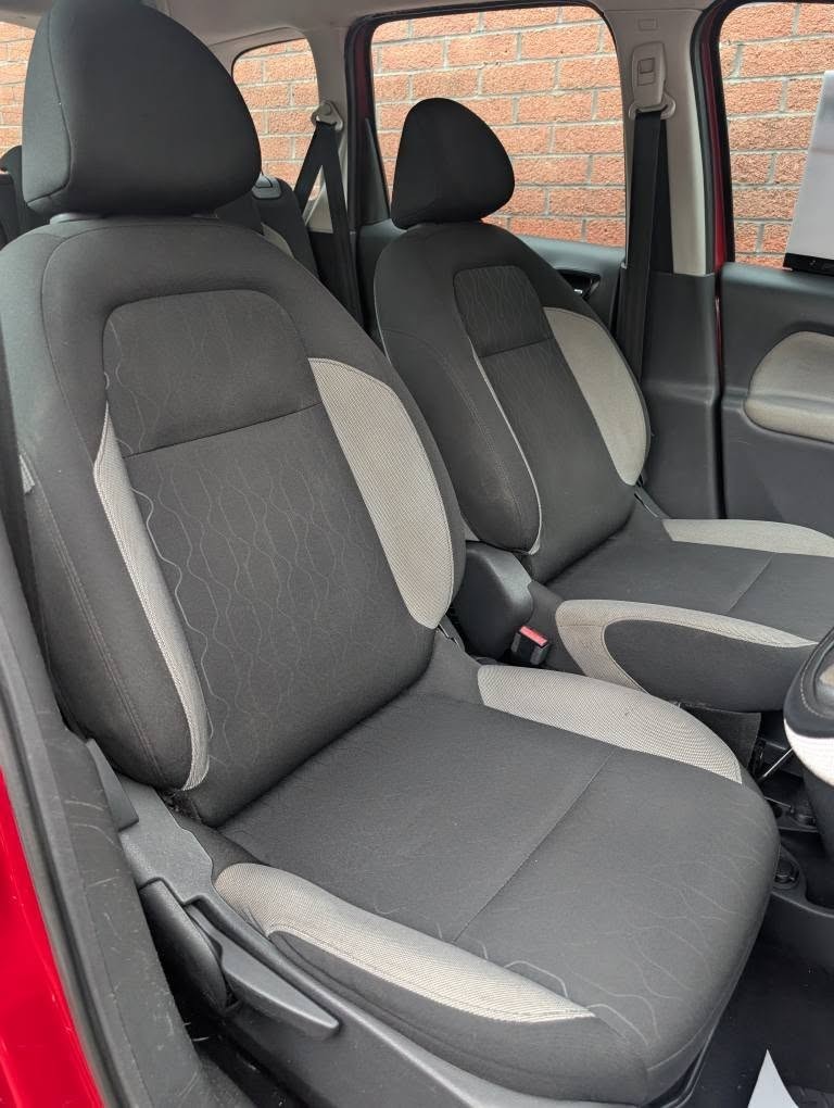 Used Citroen C3 Picasso 2015 for sale - 77991617: Photo 13