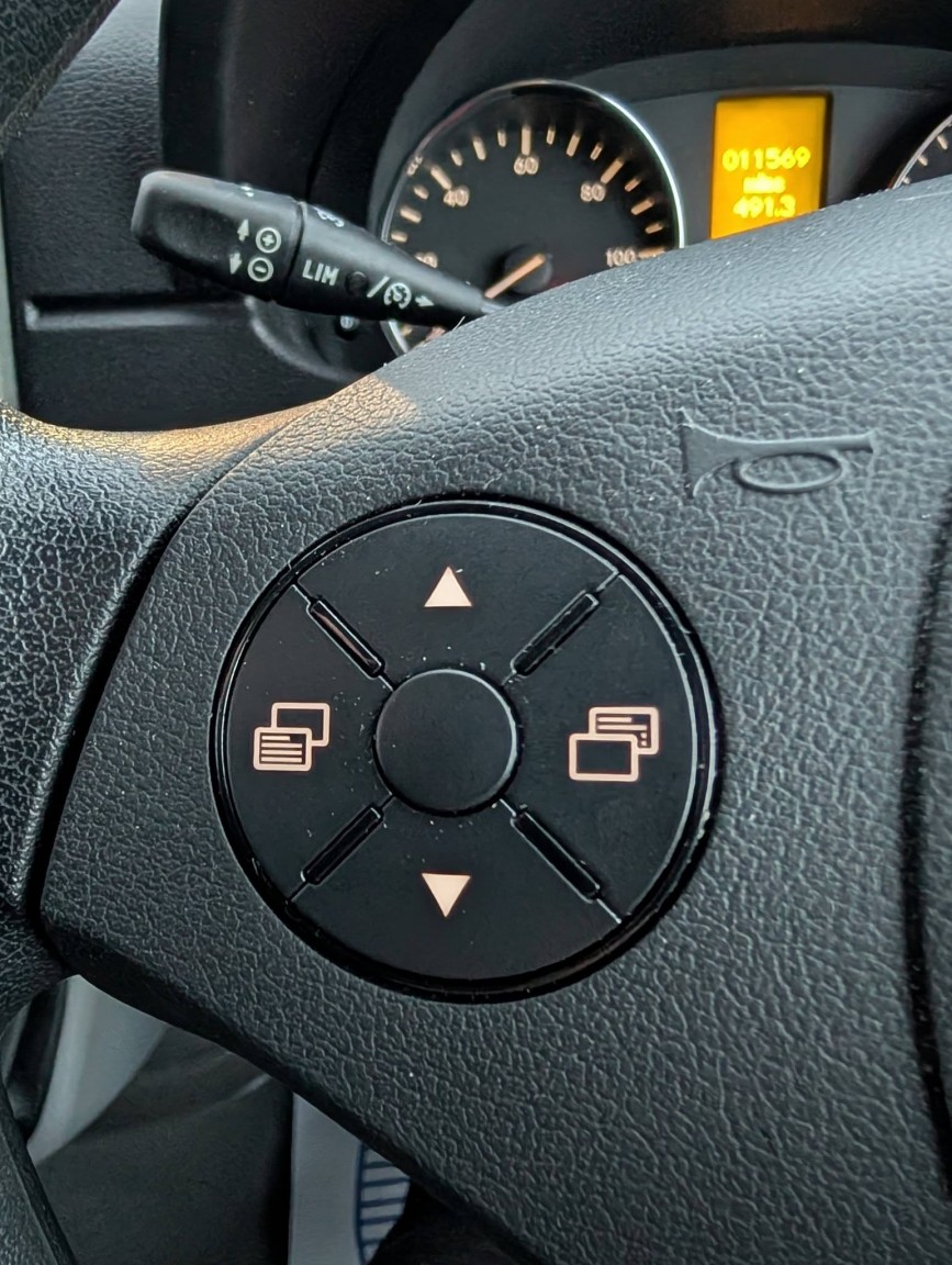 Used Mercedes-Benz Sprinter 2017 for sale - 77135913: Photo 17