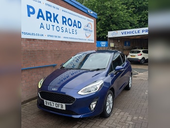 Used Ford Fiesta 2017 for sale - 78829440: Photo
