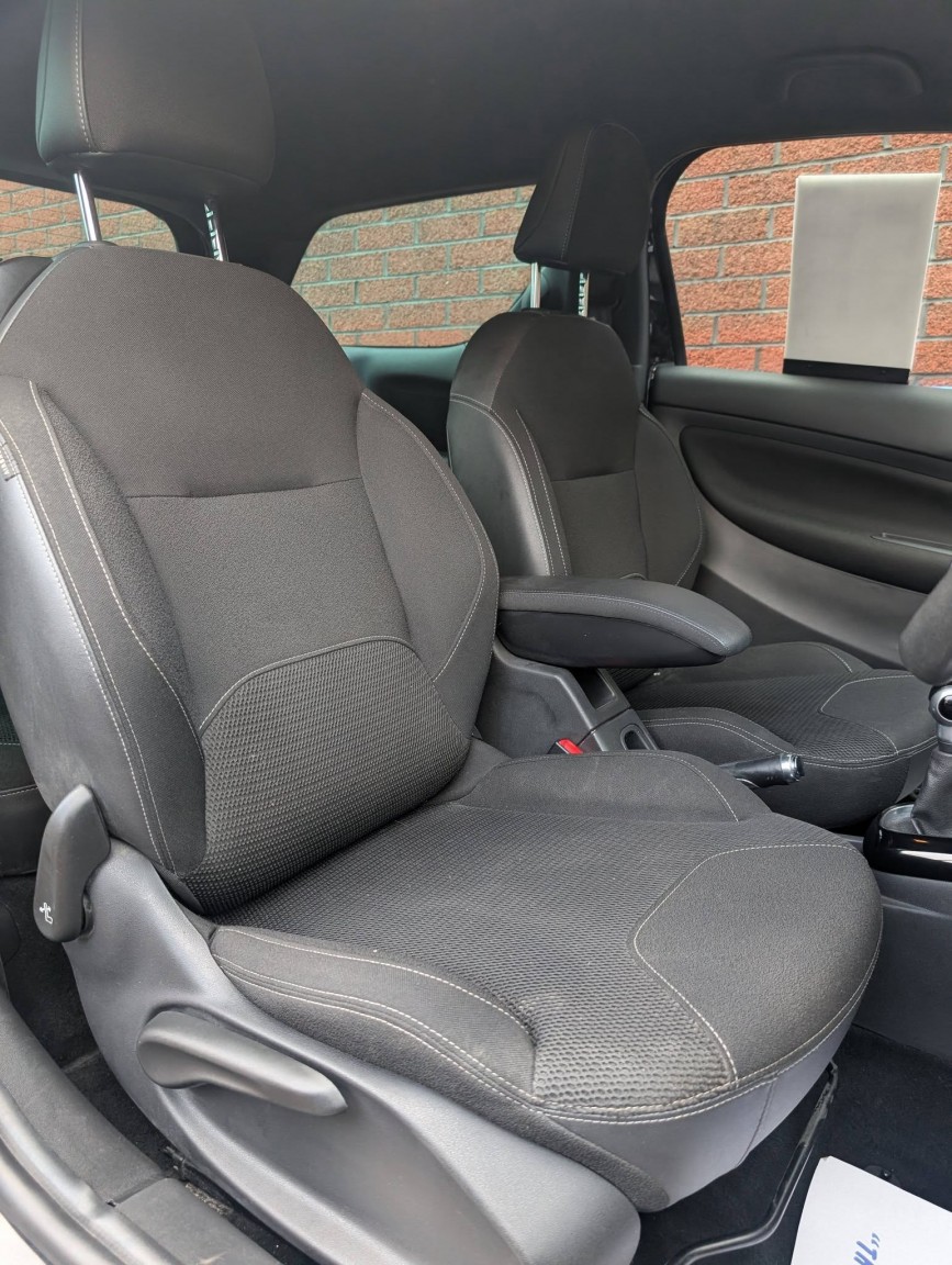 Used DS Automobiles DS 3 2018 for sale - 77065625: Photo 16