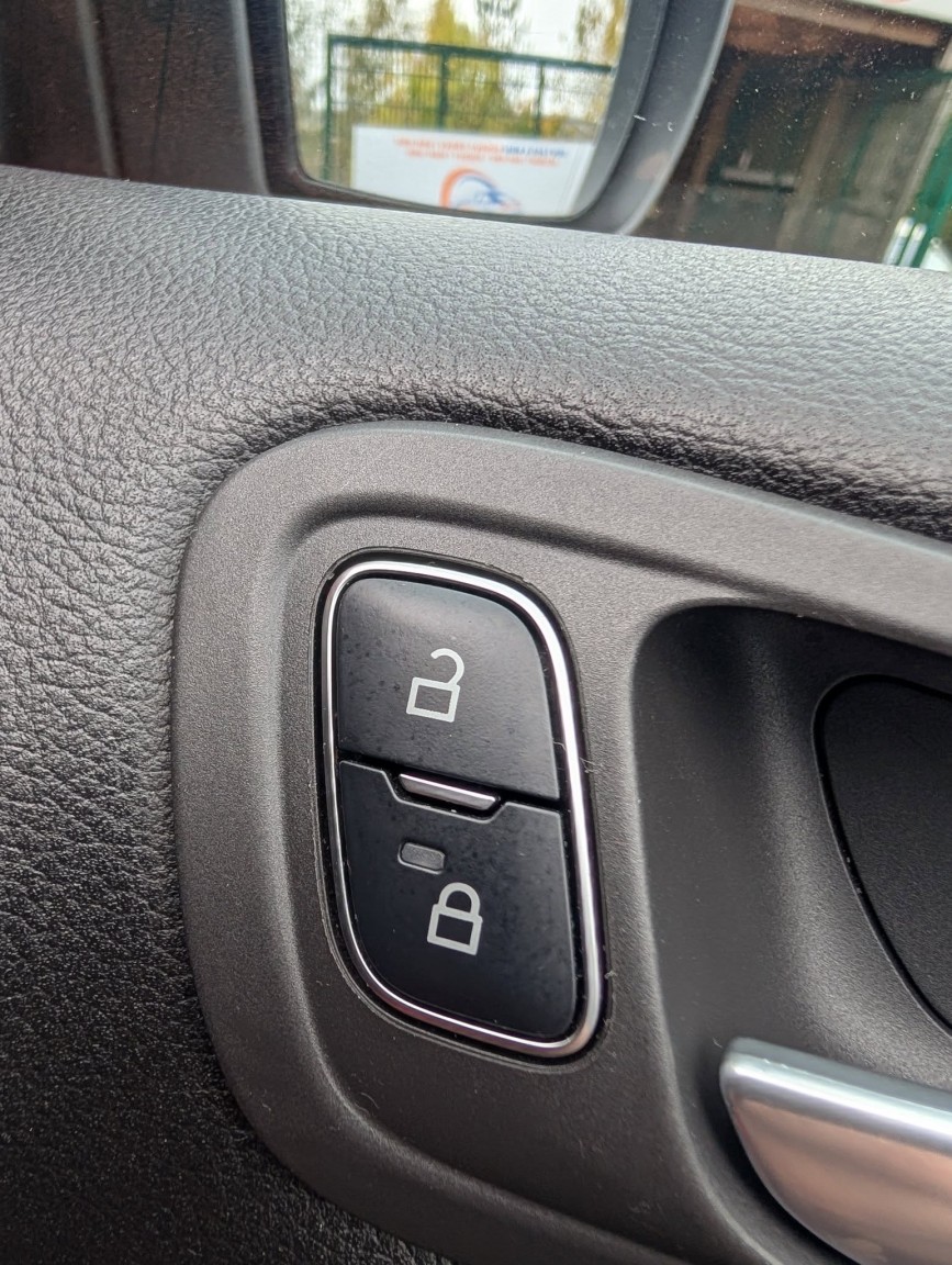 Used Ford C-Max 2017 for sale - 76246226: Photo 29