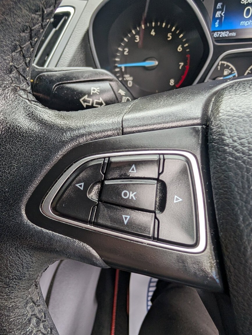 Used Ford C-Max 2017 for sale - 76246226: Photo 31