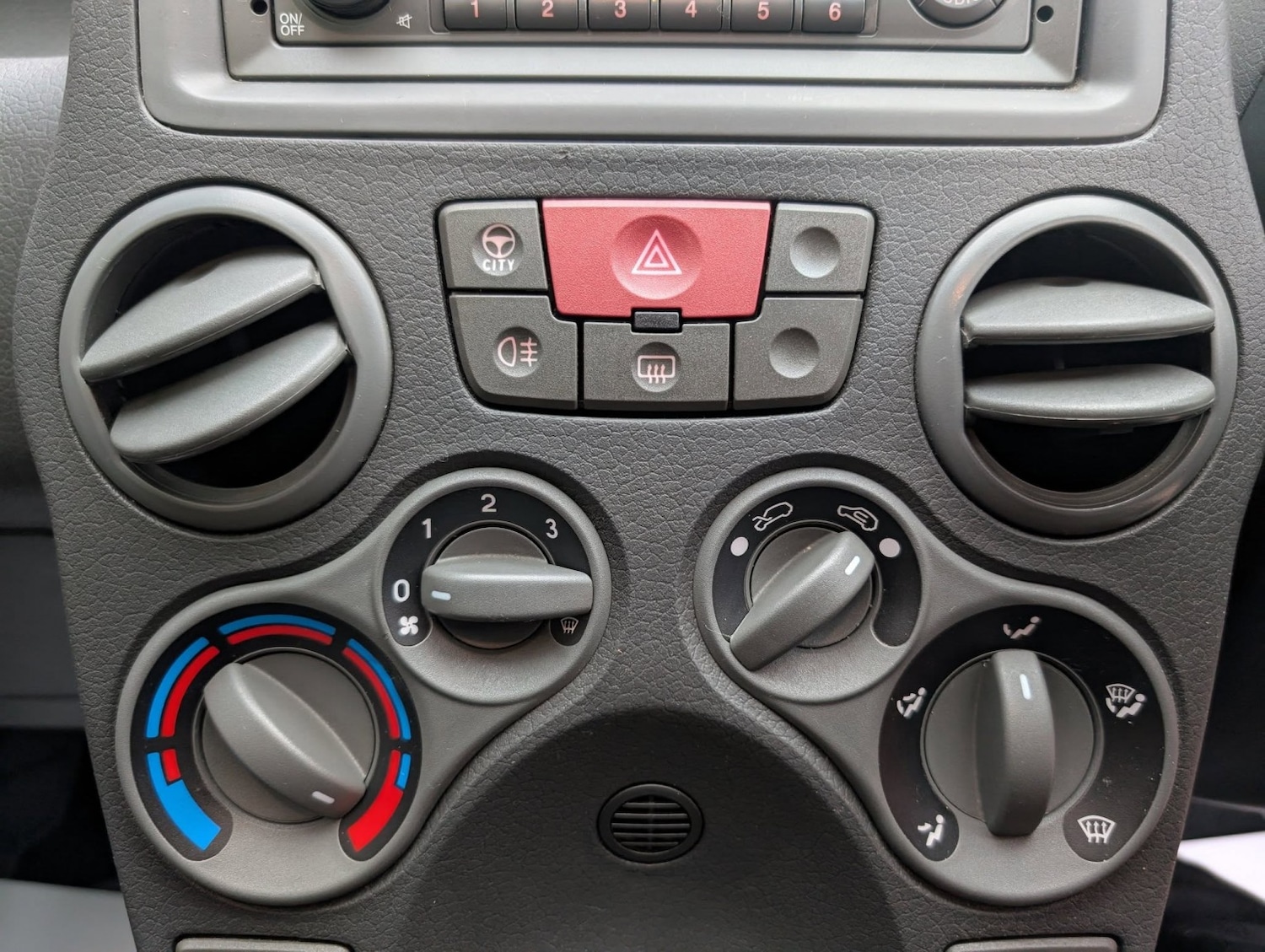 Used Fiat Panda 2010 for sale - 76358199: Photo 18