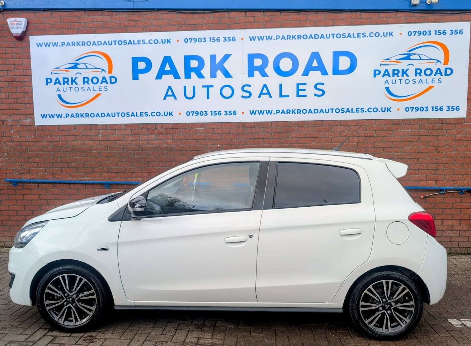 Used Mitsubishi Mirage 2017 for sale - 76178980: Photo 5