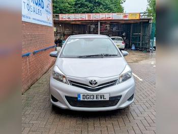 Used Toyota Yaris 2013 for sale - 75866397: Photo