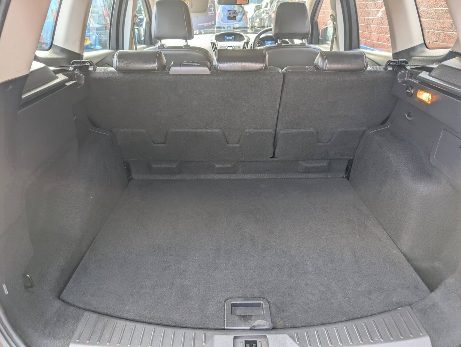 Used Ford Kuga 2016 for sale - 77881093: Photo 40