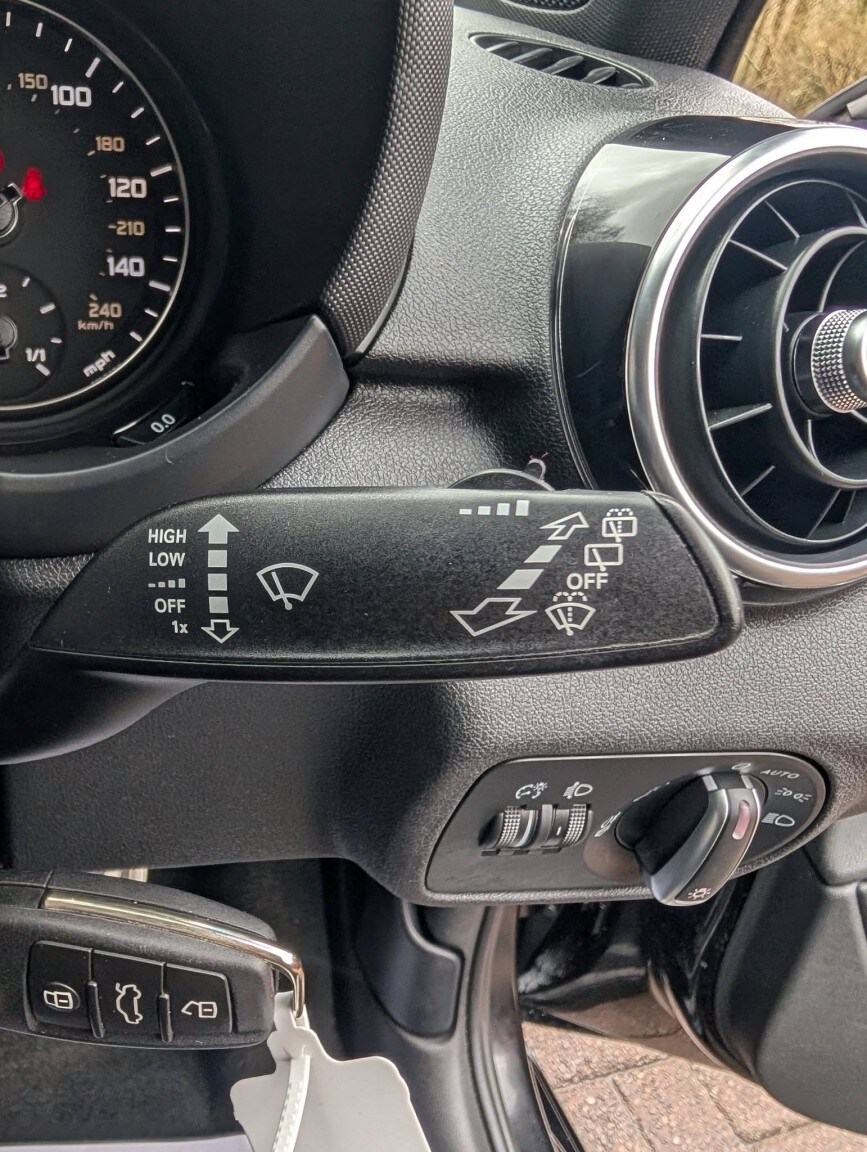 Used Audi A1 2015 for sale - 77759001: Photo 33