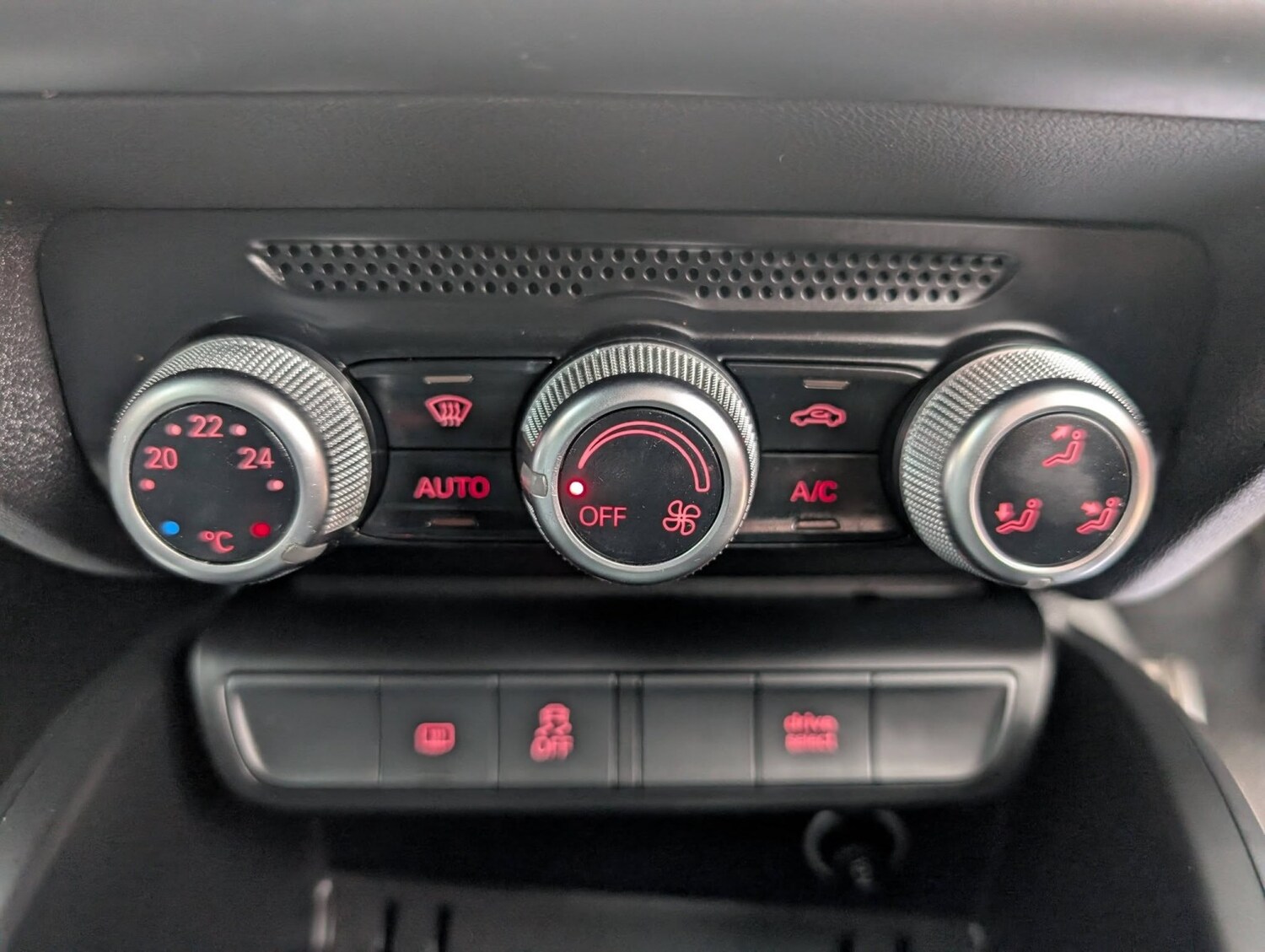 Used Audi A1 2015 for sale - 77759001: Photo 36