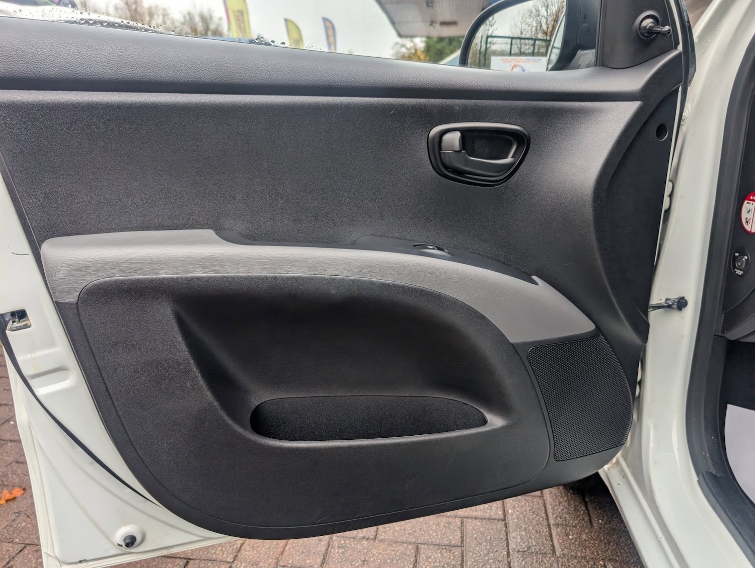 Used Hyundai i10 2012 for sale - 76547828: Photo 22