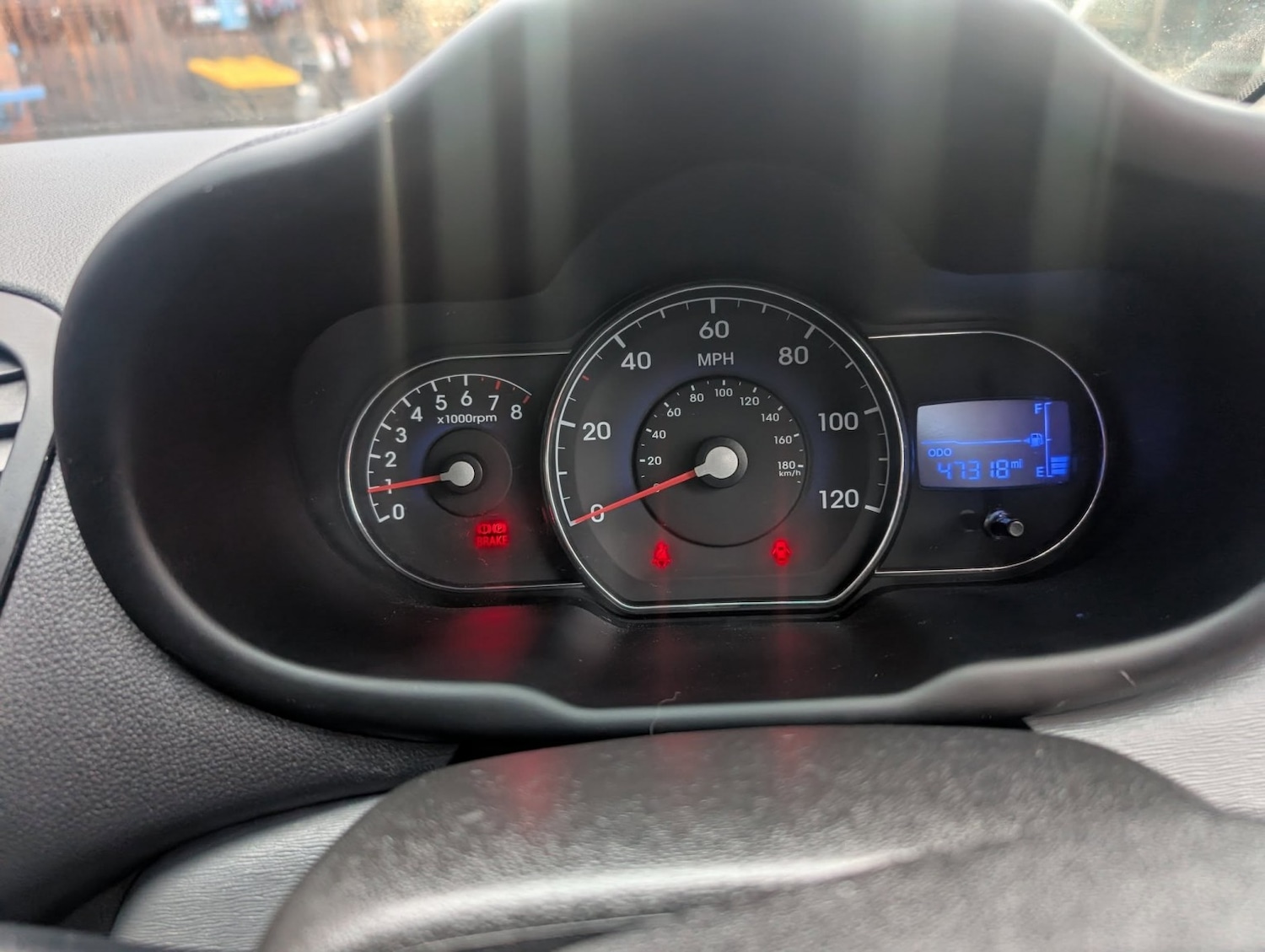 Used Hyundai i10 2012 for sale - 76547828: Photo 24