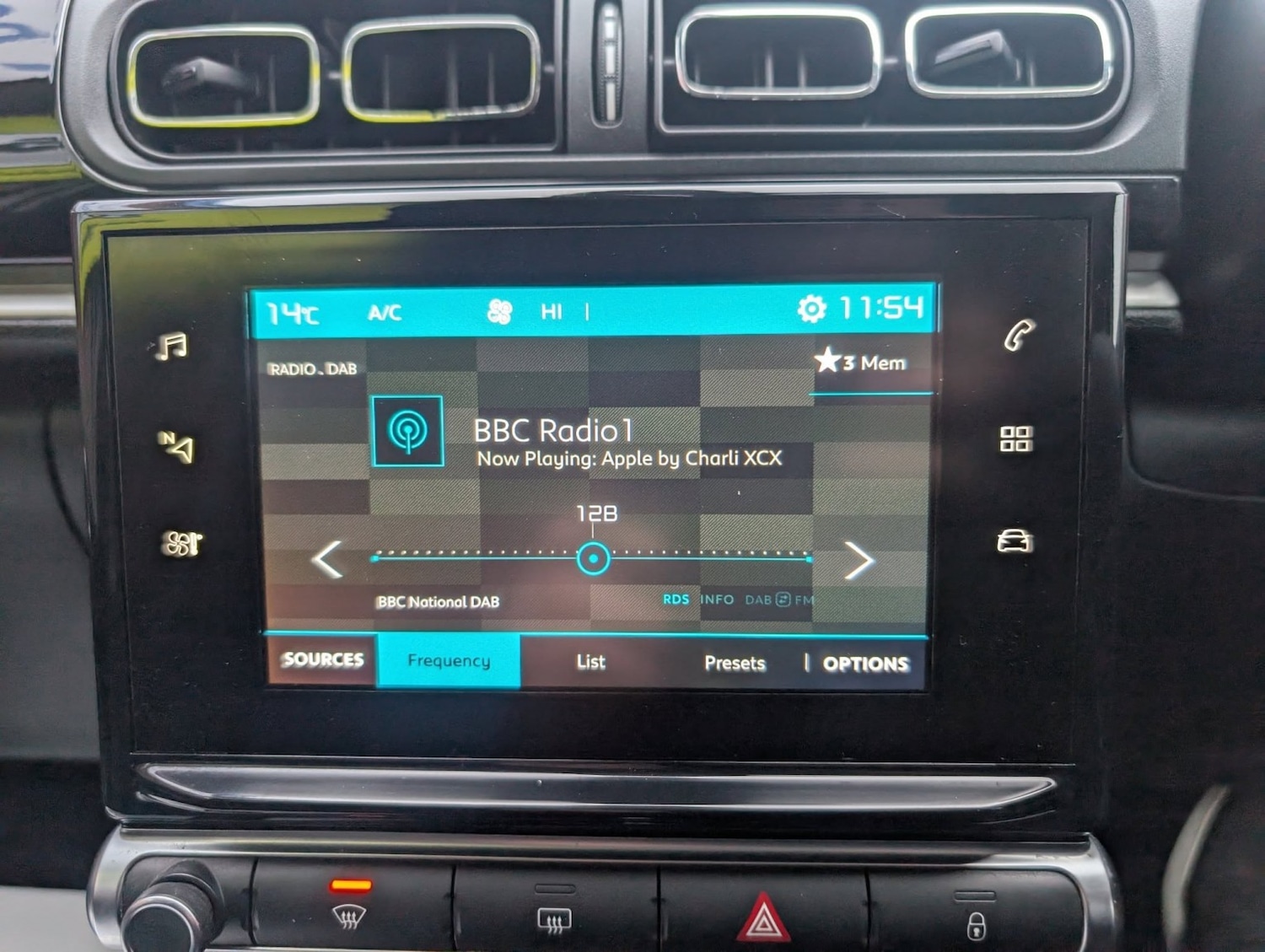 Used Citroen C3 2017 for sale - 76497535: Photo 37