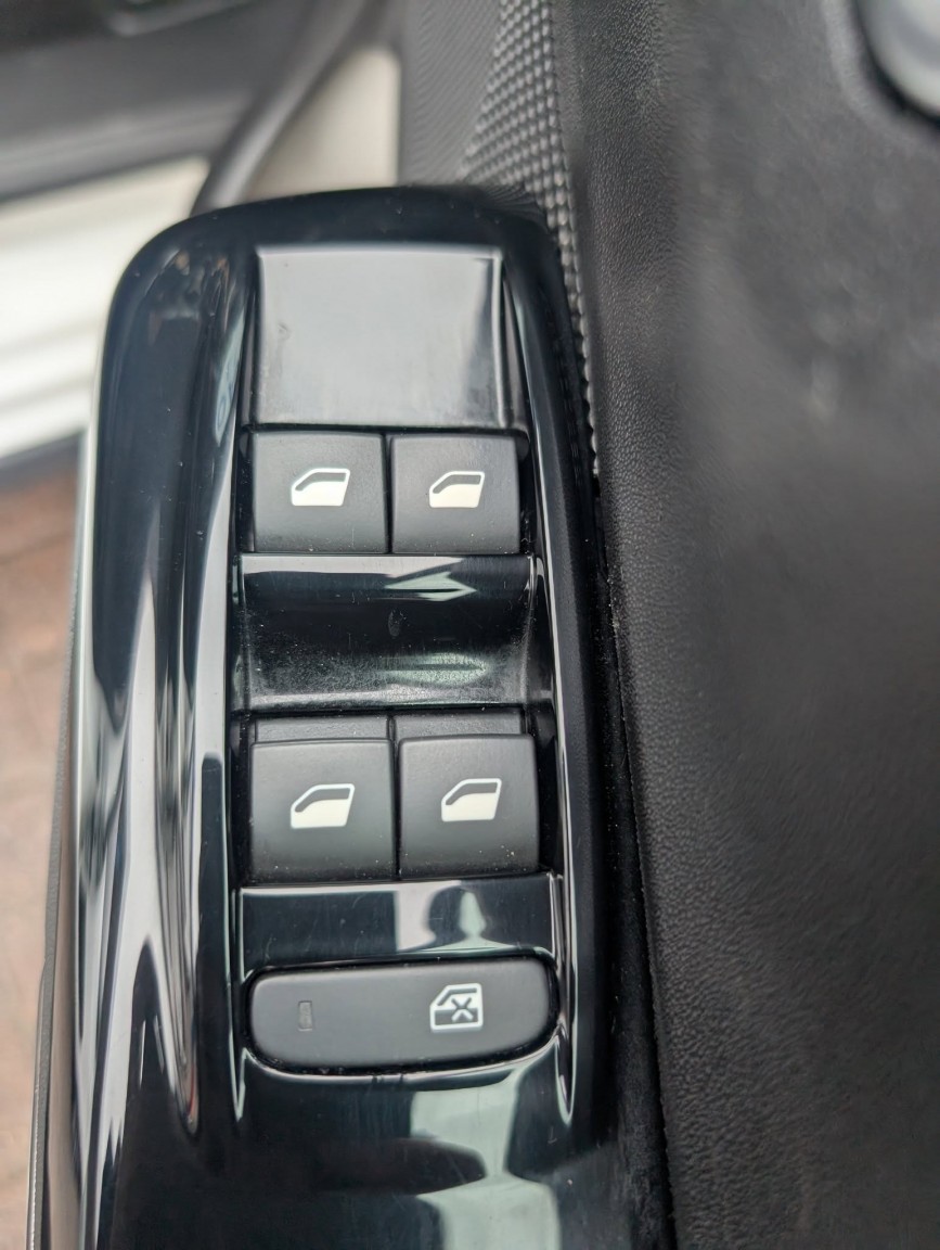 Used Citroen C3 2017 for sale - 76497535: Photo 43