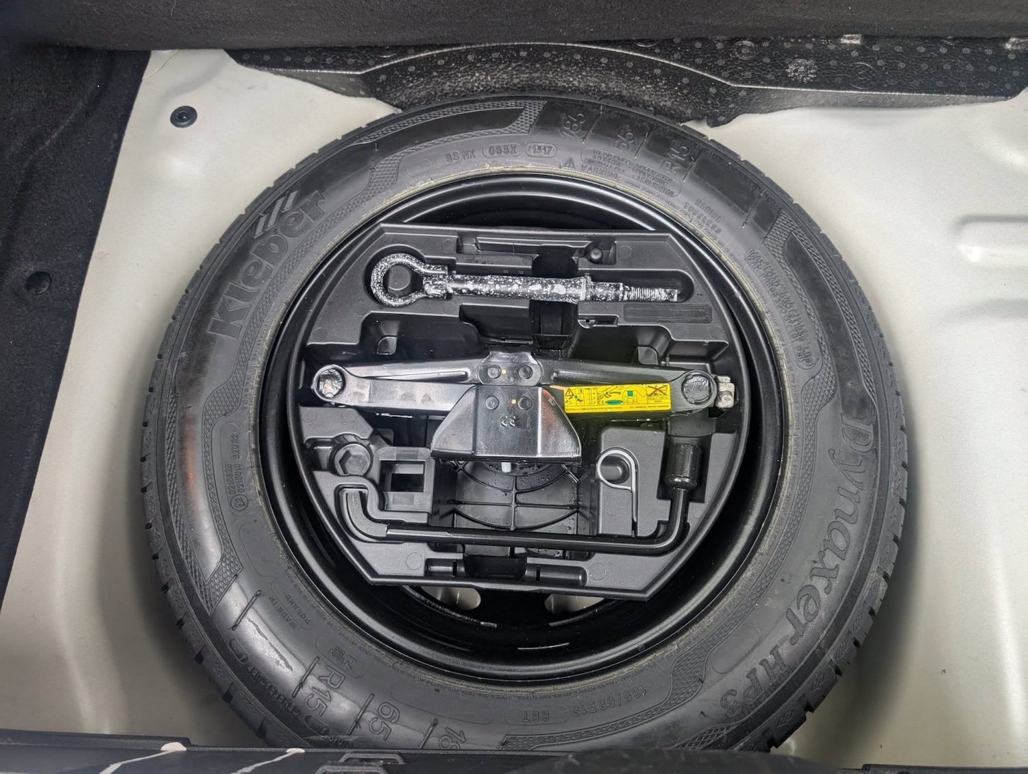 Used Citroen C3 2017 for sale - 76497535: Photo 46