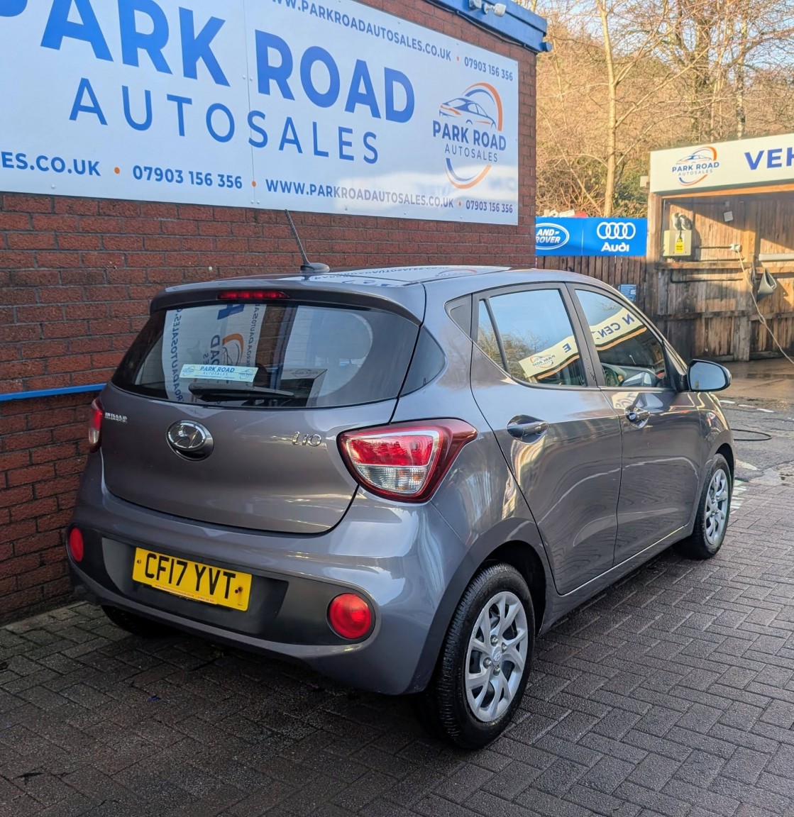 Used Hyundai i10 2017 for sale - 76963371: Photo 6