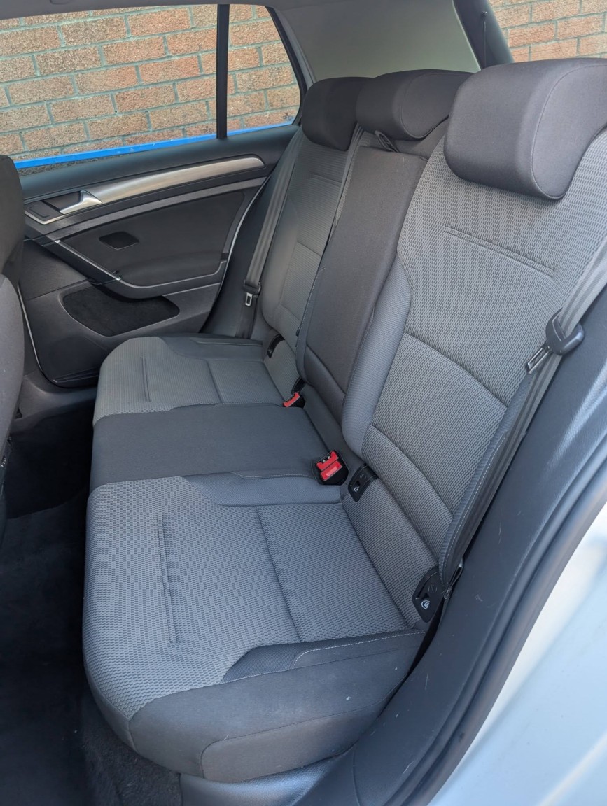 Used Volkswagen Golf 2013 for sale - 78155470: Photo 17