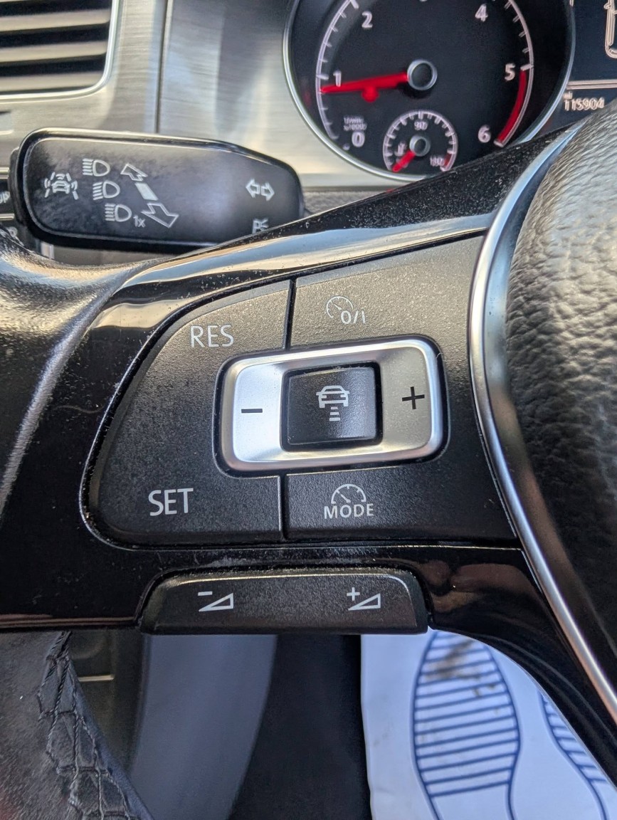 Used Volkswagen Golf 2013 for sale - 78155470: Photo 22