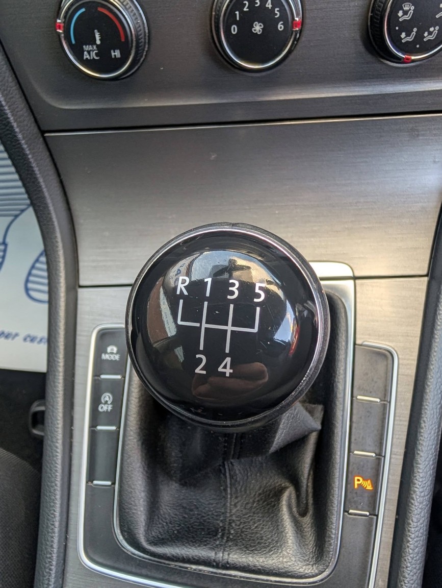 Used Volkswagen Golf 2013 for sale - 78155470: Photo 29