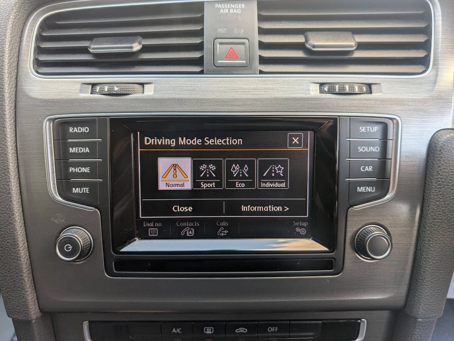 Used Volkswagen Golf 2013 for sale - 78155470: Photo 37