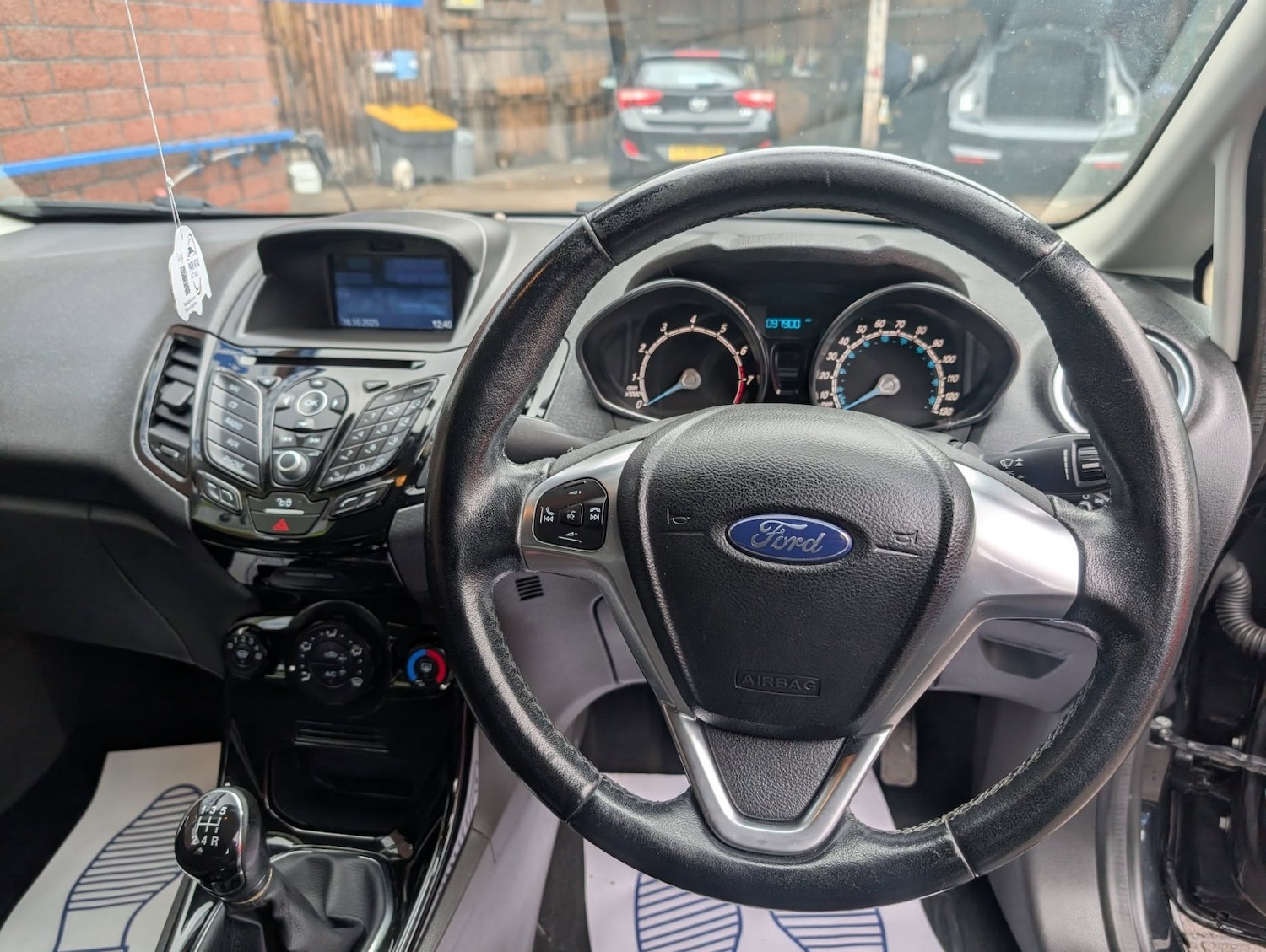 Used Ford Fiesta 2017 for sale - 76186797: Photo 19