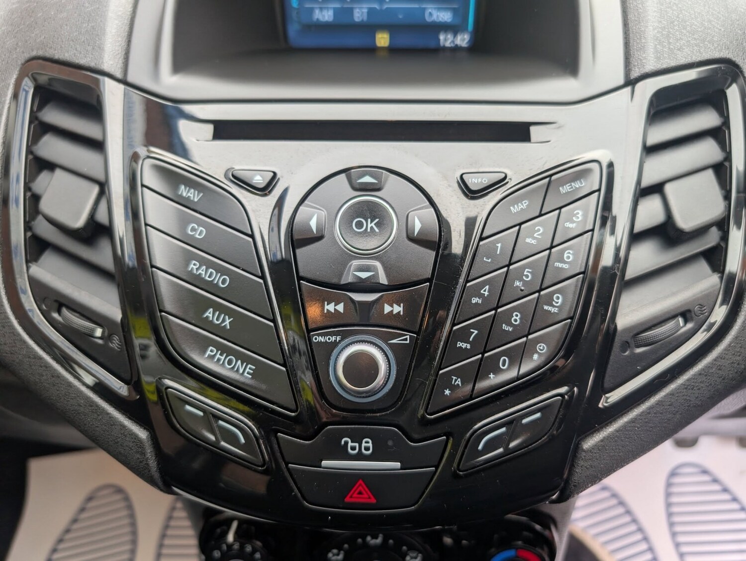 Used Ford Fiesta 2017 for sale - 76186797: Photo 30