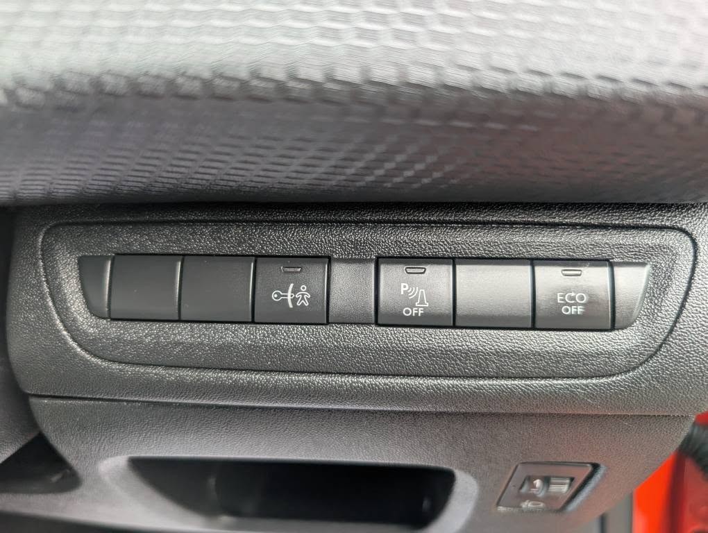 Used Peugeot 208 2018 for sale - 76149242: Photo 34