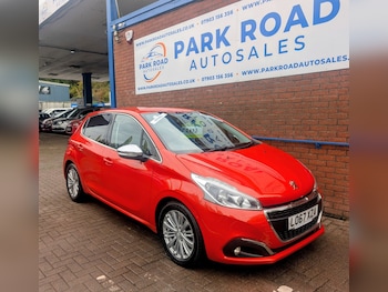 Used Peugeot 208 2018 for sale - 76149242: Photo 3