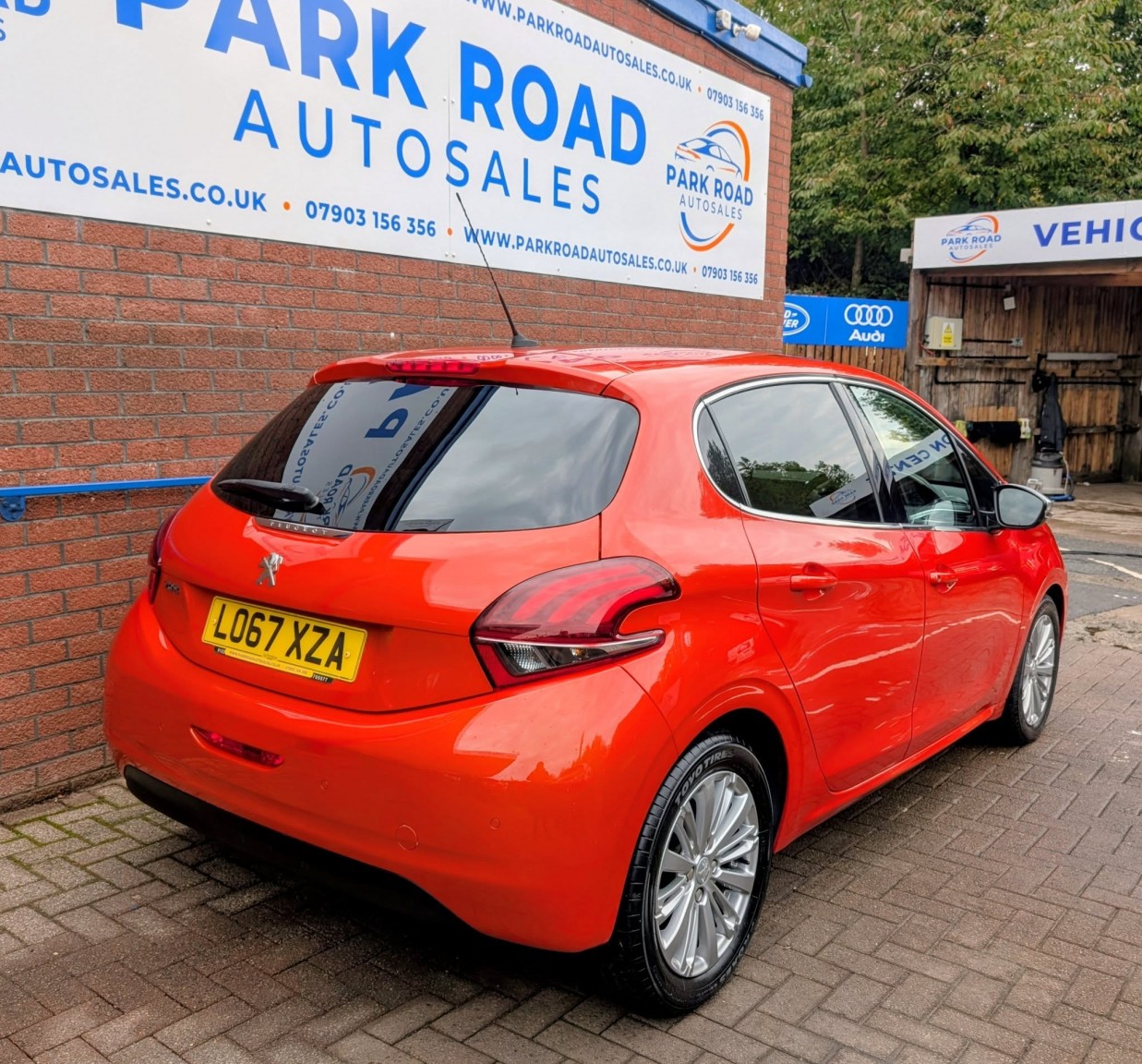 Used Peugeot 208 2018 for sale - 76149242: Photo 6