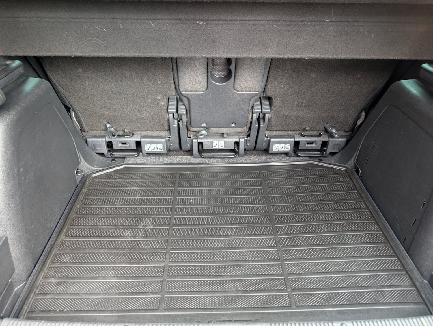 Used Skoda Yeti 2015 for sale - 76358194: Photo 42