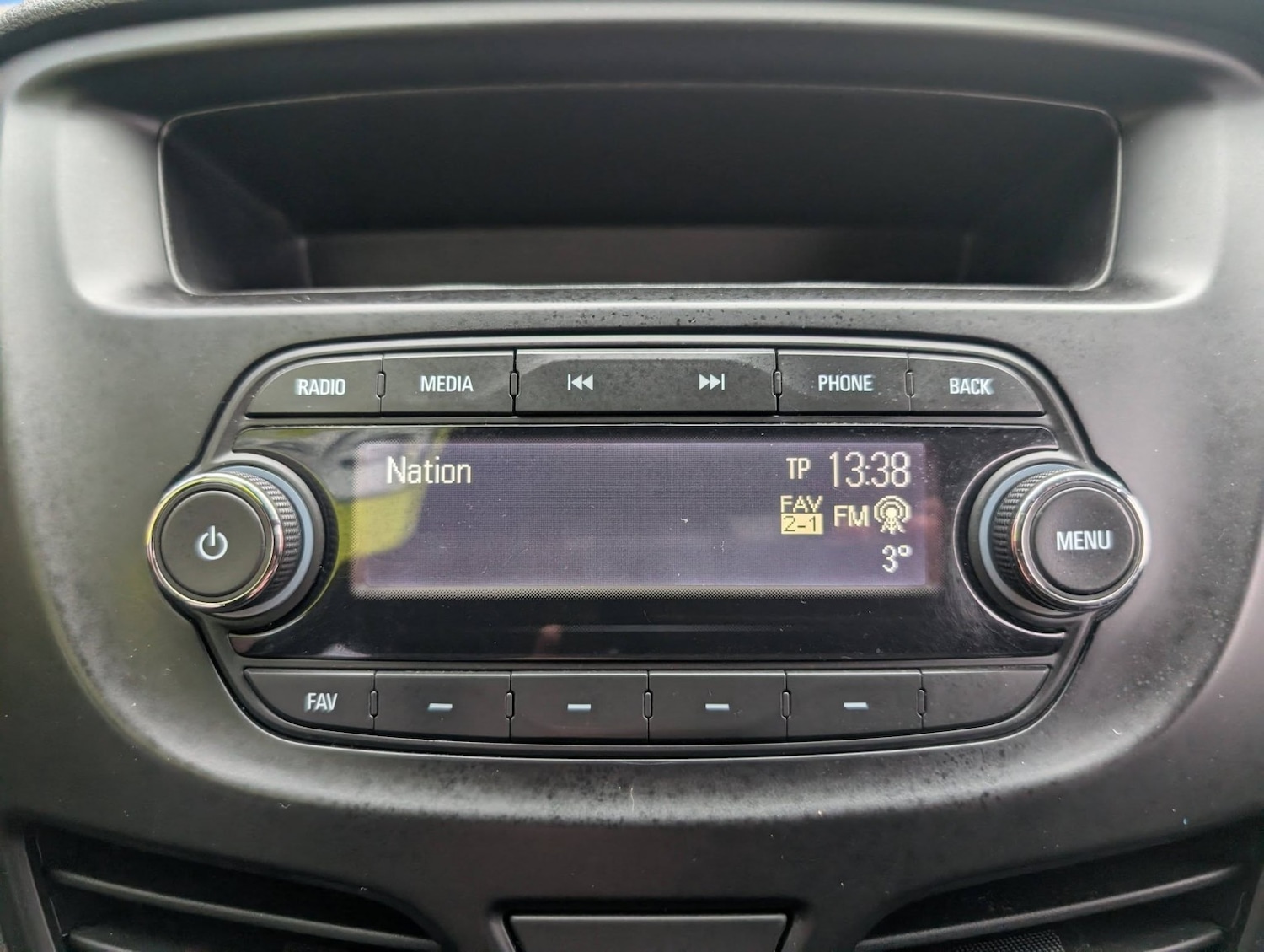 Used Vauxhall Viva 2017 for sale - 77423458: Photo 24