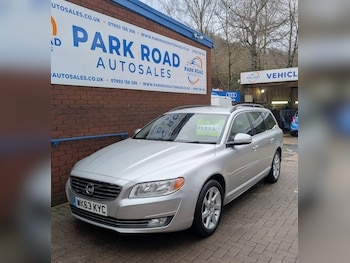 2013 - 2.4 D5 SE 5-Door