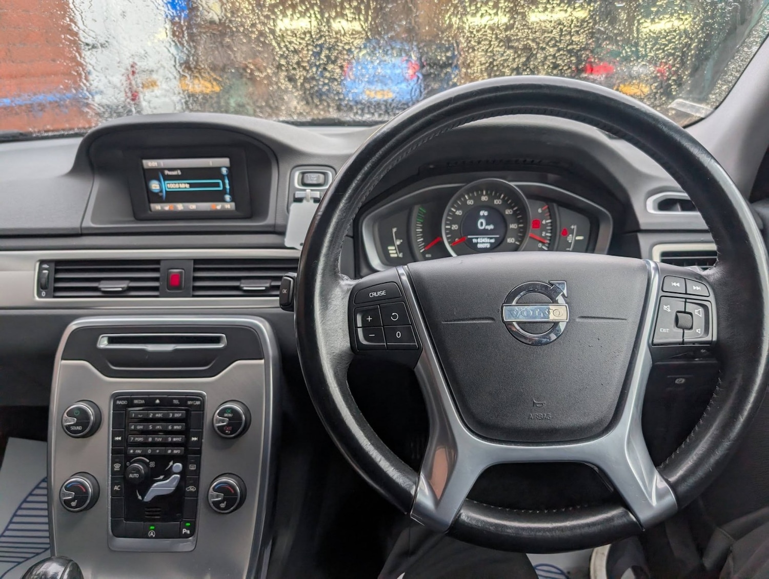 Used Volvo V70 2013 for sale - 77303628: Photo 25