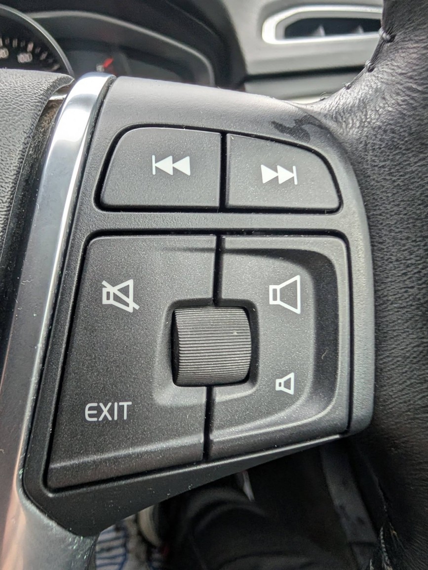 Used Volvo V70 2013 for sale - 77303628: Photo 27